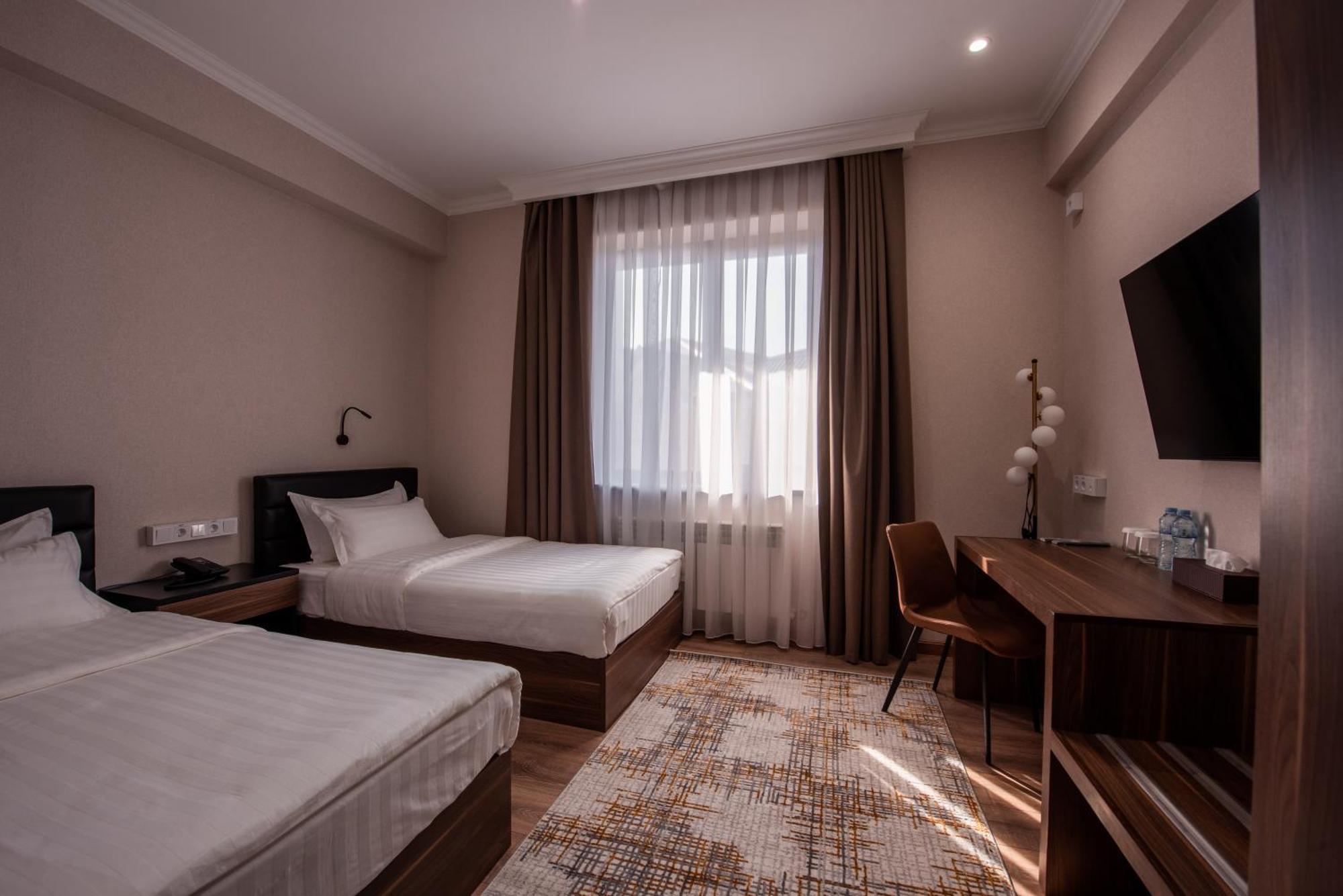 Silk Road Premium Hotel Tashkent Luaran gambar